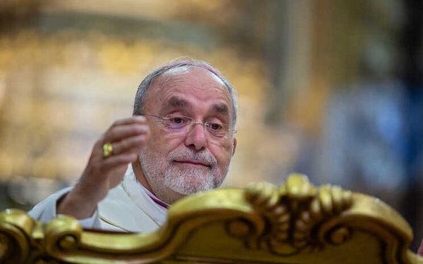 Viana do Castelo, 10/11/2019 -  Vigília pela canonização de Frei Bartolomeu dos Mártires na Igreja de São Domingos.
Bispo de Viana, D. Anacleto Oliveira dá início à cerimónia .



 
(Rui Manuel Fonseca / Global Imagens)