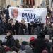 epa10389984 Faithfuls in Saint Peter's Square to attend the funeral ceremony of Pope Emeritus Benedict XVI (Joseph Ratzinger), in Vatican City, 05 January 2023. Former Pope Benedict XVI died on 31 December 2022 at his Vatican residence, at the age 95.  EPA/MASSIMO PERCOSSI