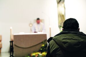 “Nós temos que tocar Jesus Cristo, e criar condições para que Ele nos toque”