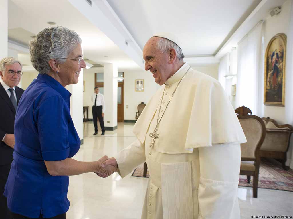 “O Papa Francisco mostra-nos como é urgente a proximidade com quem está ferido”