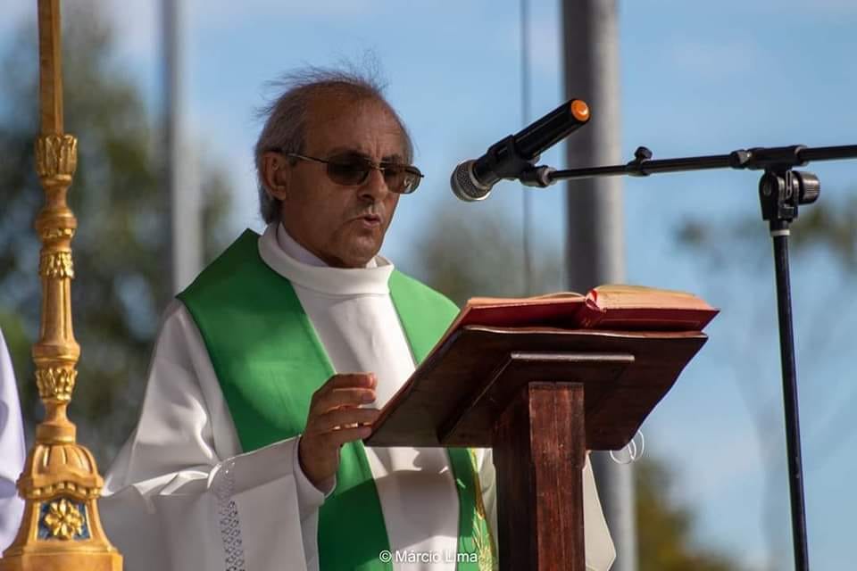 In memoriam: Pe. José Luís Esteves do Couto